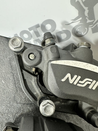 Triumph Trident 660 2022 NISSIN Front Brake Calipers 2962 Miles 2021-2024 OEM
