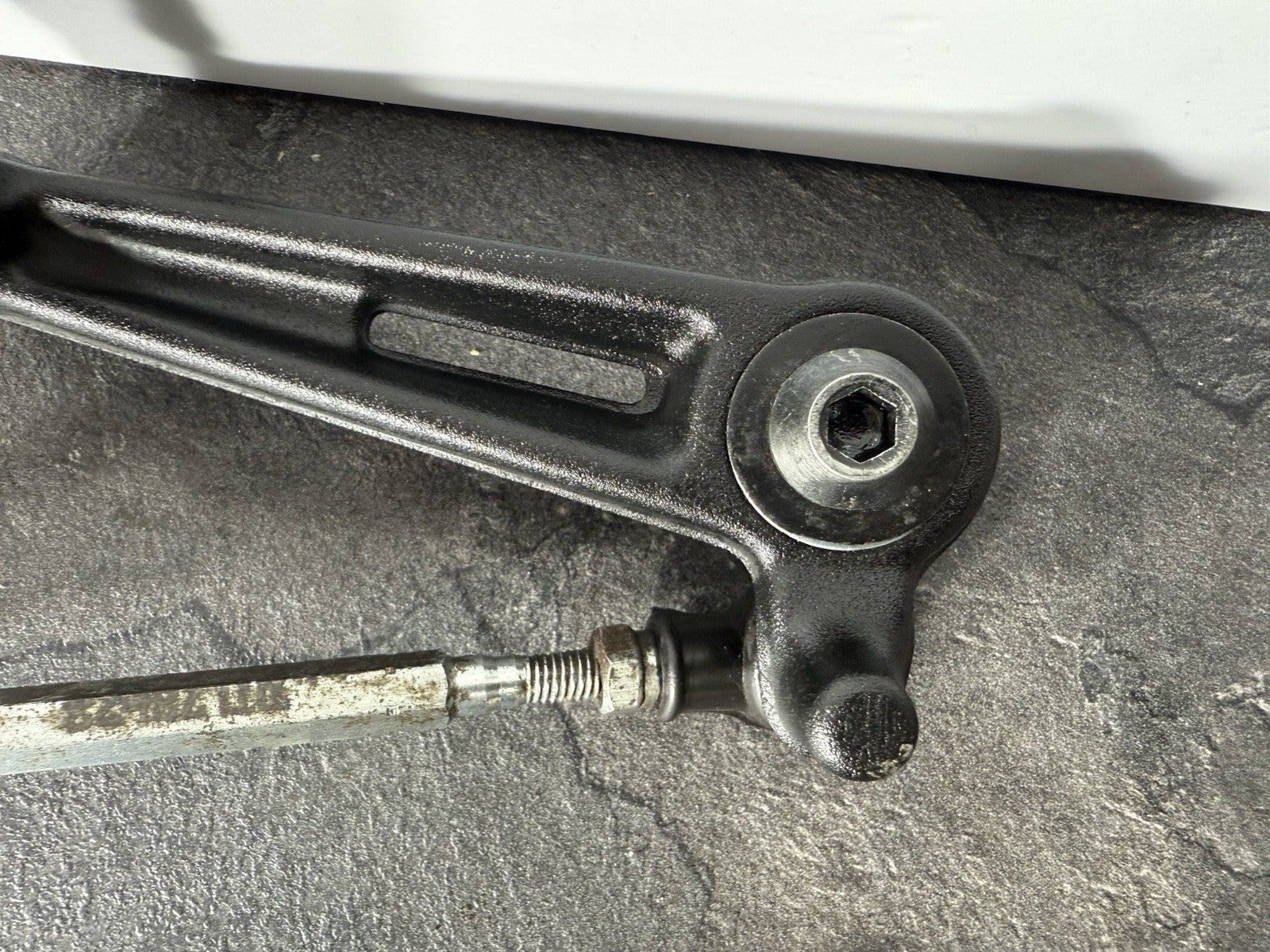 e28a239c-bbbd-49e4-9fea-7228dc77e22f