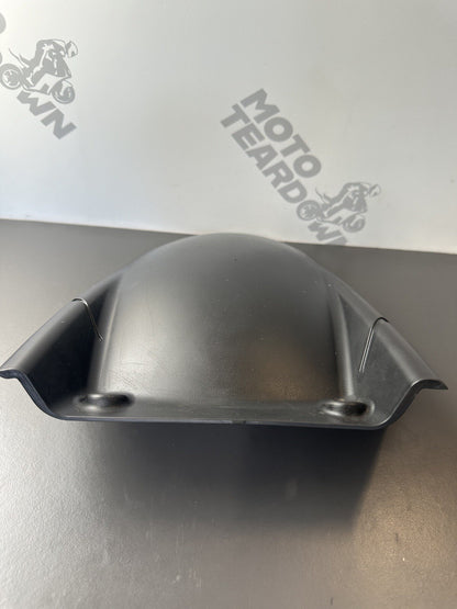 GENUINE APRILIA TUONO V4 1000 1100 2017-19 REAR FENDER HUGGER MUD GUARD 858782