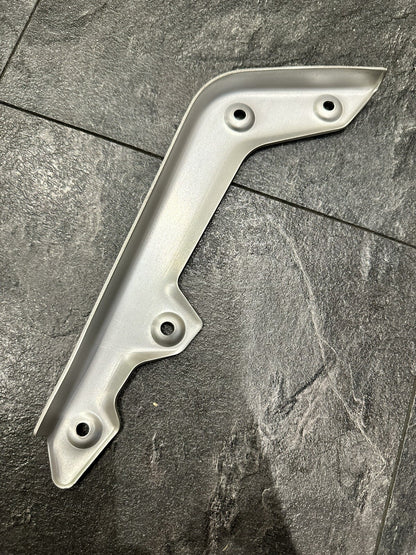 MV AGUSTA Dragster 800 RR LH44 2017 Right Front Mudguard Support Only 274 Miles