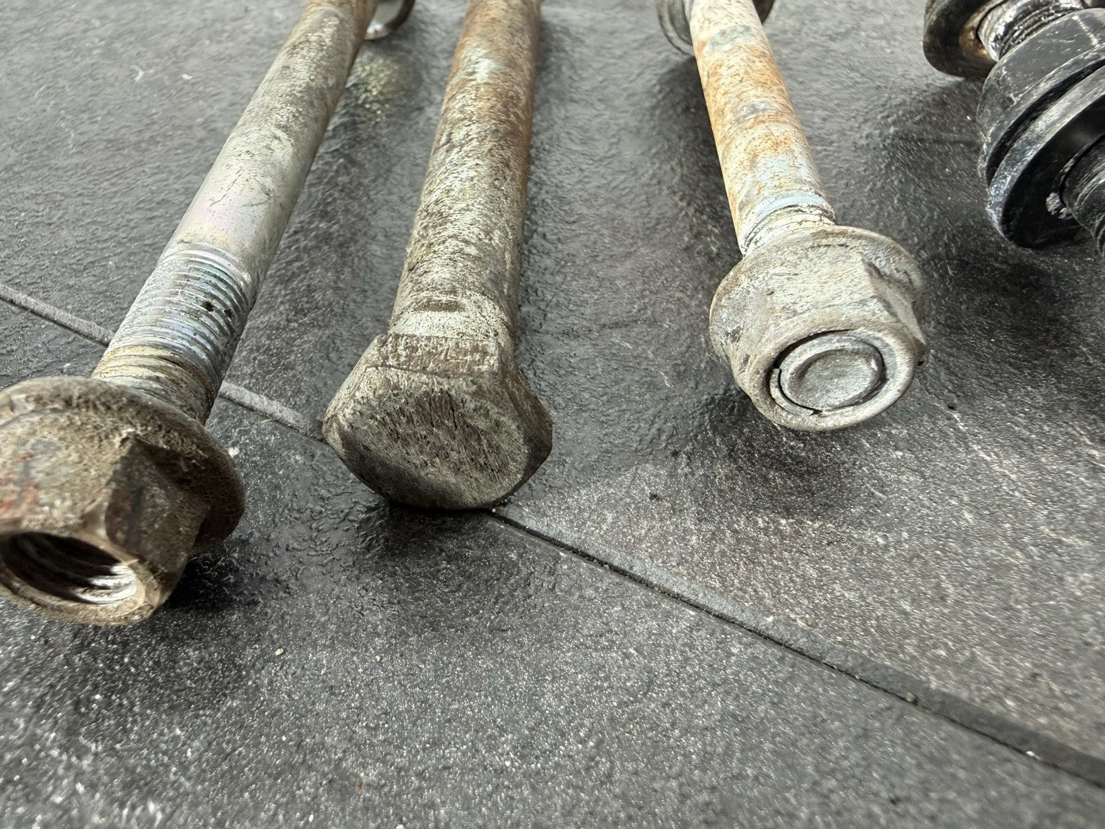 18fdb7a7-cde5-4947-9a68-a646243e1542