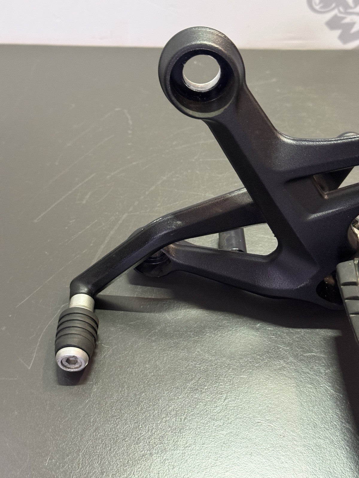 a8654077-3e74-4de1-9bfd-c50682322e4a