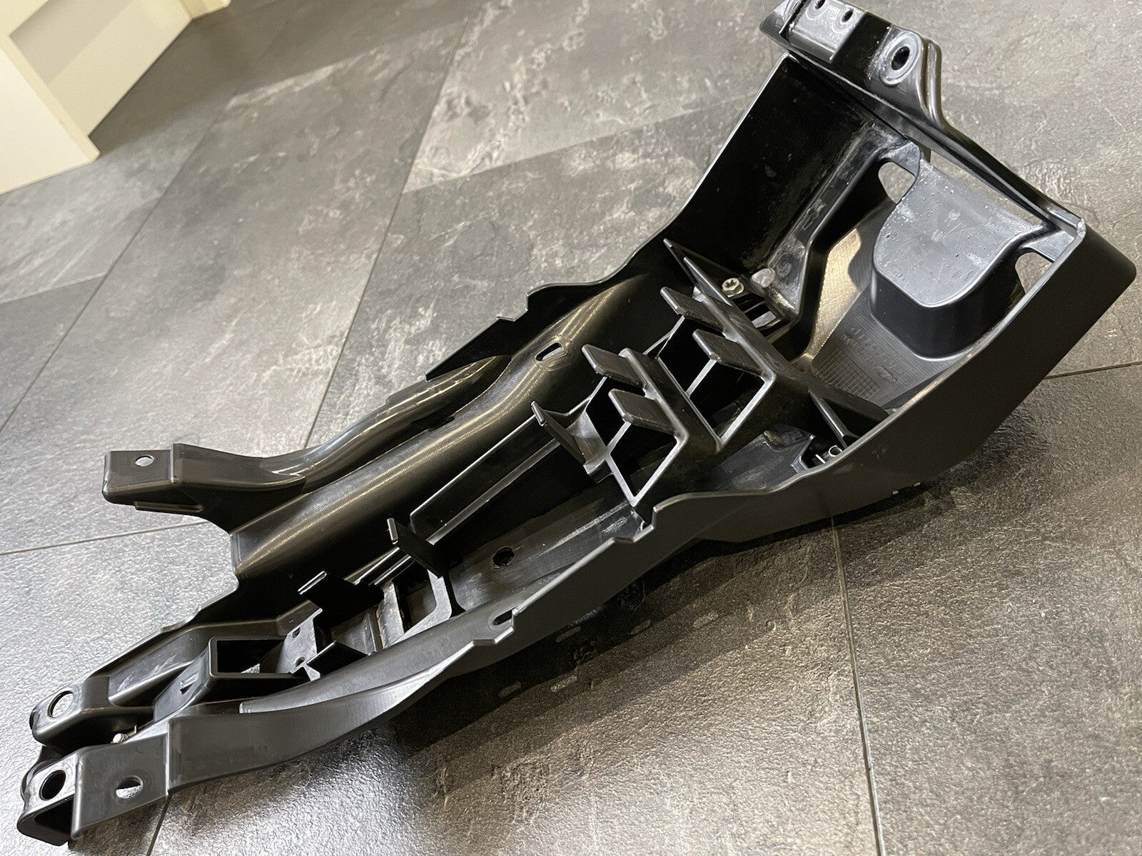 KTM RC8 RC8R Subframe Undertray Battery Tray 2012 Only 12547 Miles OEM Superduke