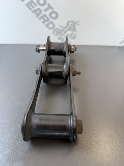 Triumph Trident 660 Rear Shock Swingarm Linkage Rear Shock Linkage 2021-2024 OEM
