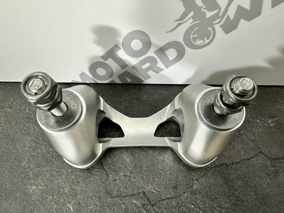 Triumph Street Triple 765 RS 2022 Handlebar Risers Clamps 2751 Miles 2020 2021