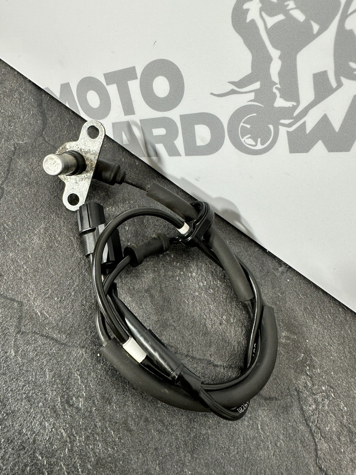Kawasaki Z800 ABS 2016 Front ABS Speed Sensor 12691 Miles 2013-2018 OEM ZR800