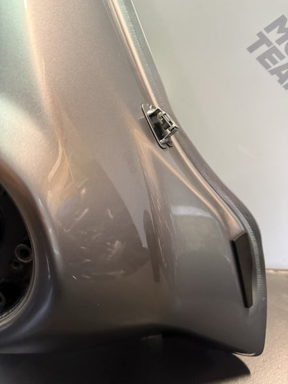 fb8056e3-def8-48c7-a5f3-376ff514c3fb