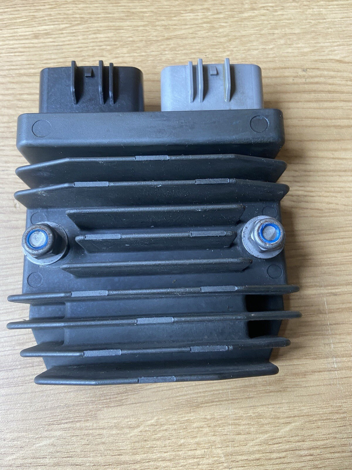 BMW S1000R Sport 2021 7,953 Miles  Regulator Rectifier OEM BMW S1000R Regulator