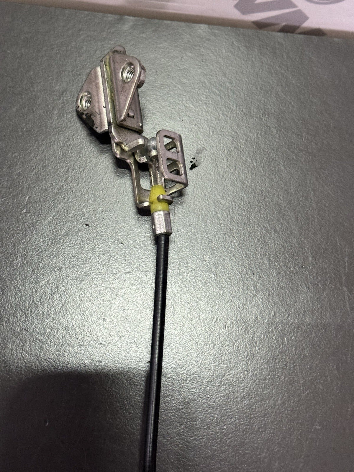 5661f242-2760-414c-b87c-51400f54b390