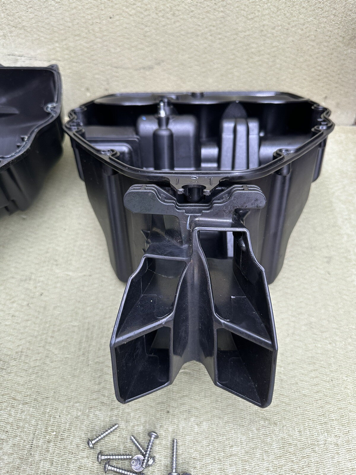 TRIUMPH SPEED TRIPLE 1200 RR RS Airbox Triumph Speed Triple 1200 RR RS Air Box