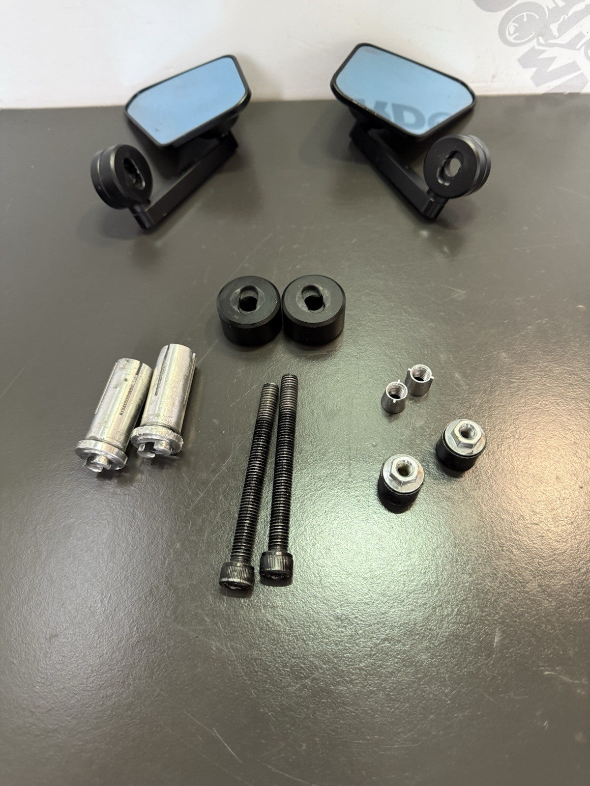 b033ce60-012d-40ff-b42c-c6e61b59ac22