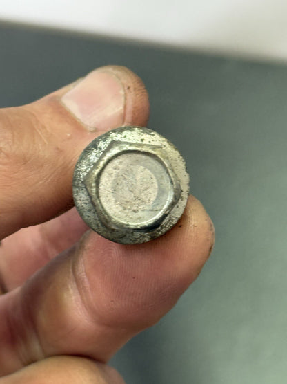 e207fce0-7e82-4dc3-bc4b-65ce1b5f4151