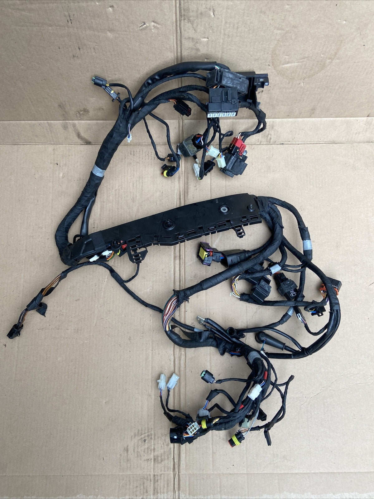 Aprilia Tuono V4 1100 Factory 2019 wiring loom harness Spares / Repairs