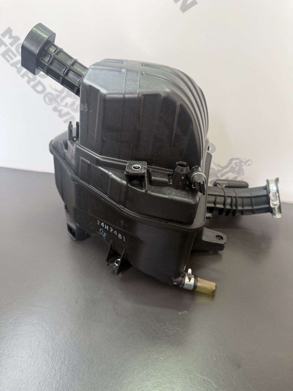 c861a52f-fcb2-4376-9060-d841ff660219