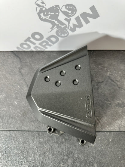 Kawasaki Z800 ABS 2016 Sprocket Cover Guard 12691 Miles 2013-2018 OEM ZR800