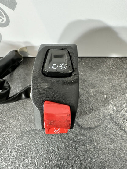 Aprilia Tuono V4 1100 2021 Right Switchgear Controls 6606 Miles 2022-2024 OEM