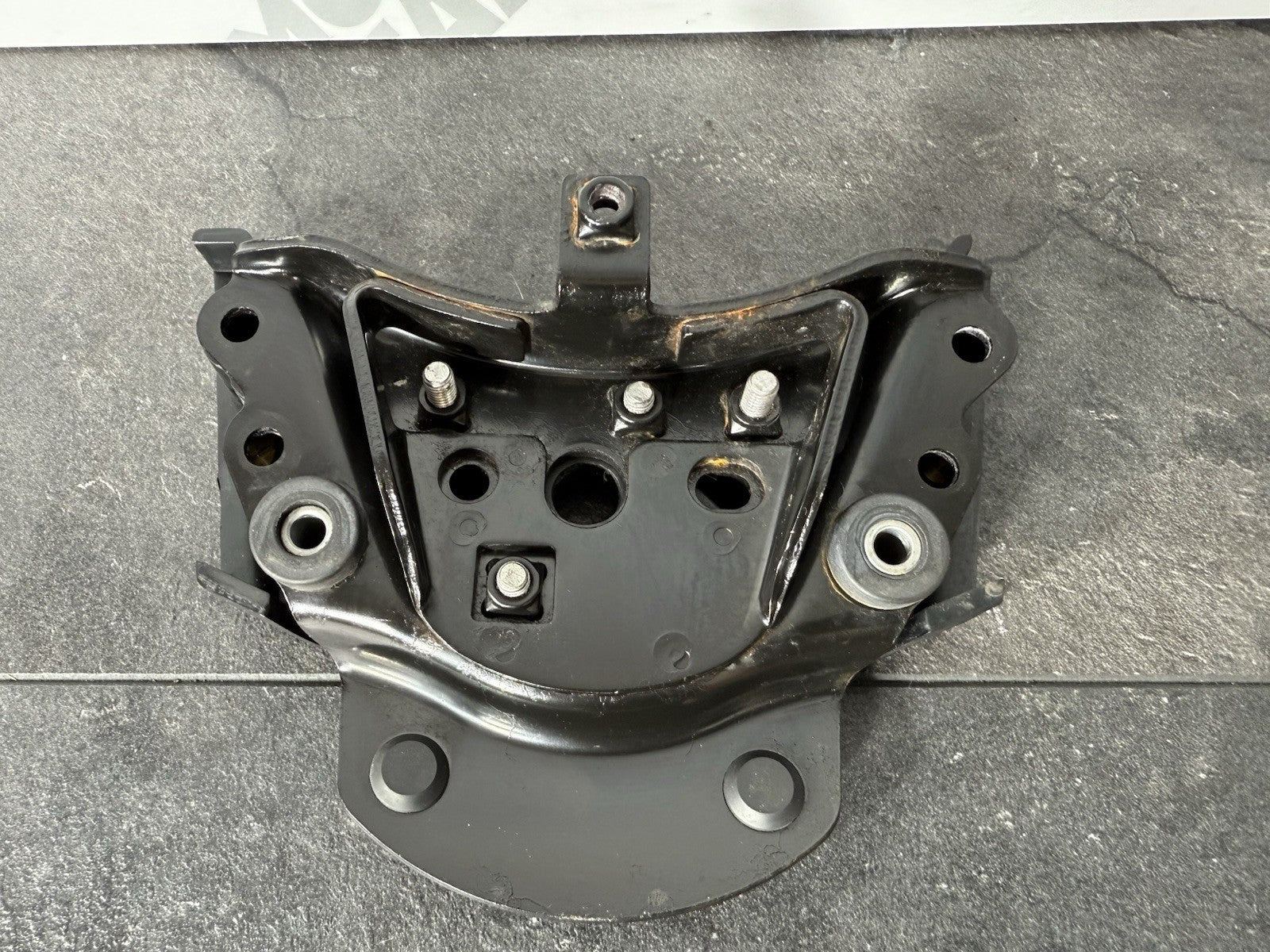 76e27fac-ca72-421a-9bfb-e961907e7530