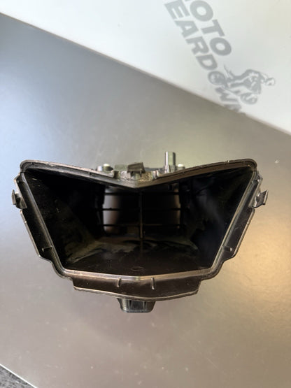 2418bf52-ba92-4a61-9ae4-bba12ee77481