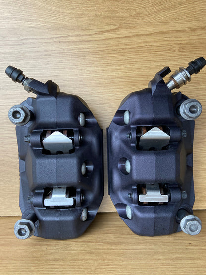 BMW S1000R Sport 2021 7,953 miles front brake calipers pair Hayes BMW S1000R OEM