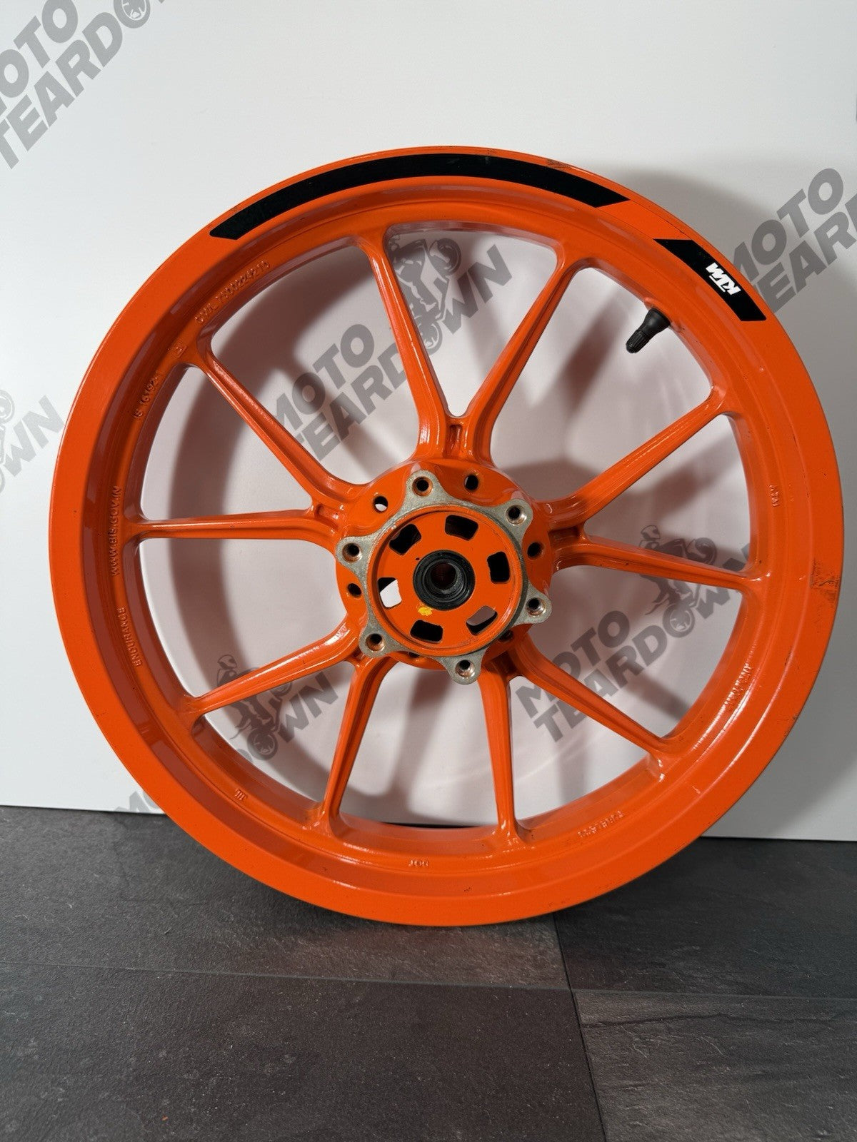 73d2f9aa-7494-407a-9372-1c64598a92ae