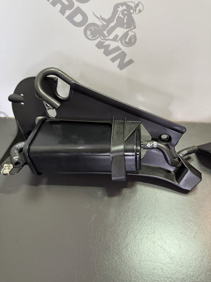 022ae27f-908d-44f9-a655-c94a84b3e045