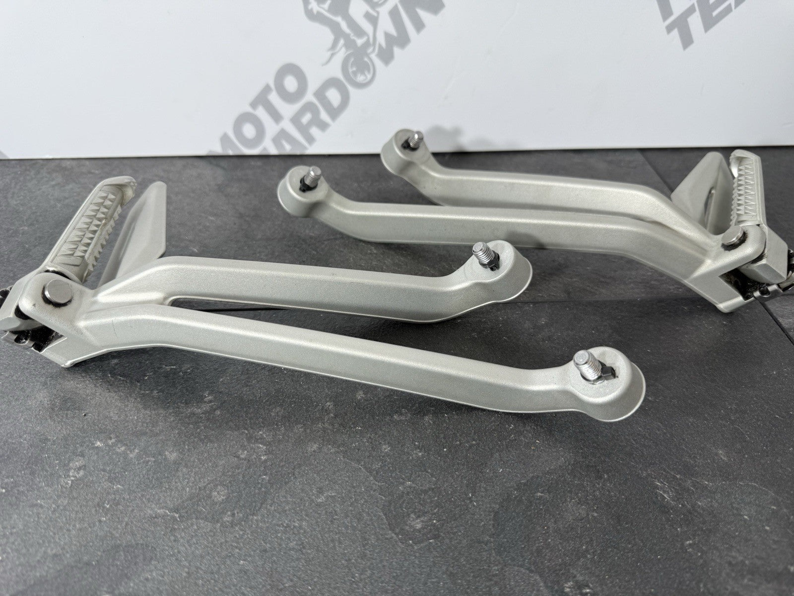 21a50b4f-78e6-49f6-b059-a0654e2fbf04