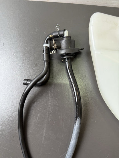 e7179d7e-5f04-4460-b6ce-5d939a609976