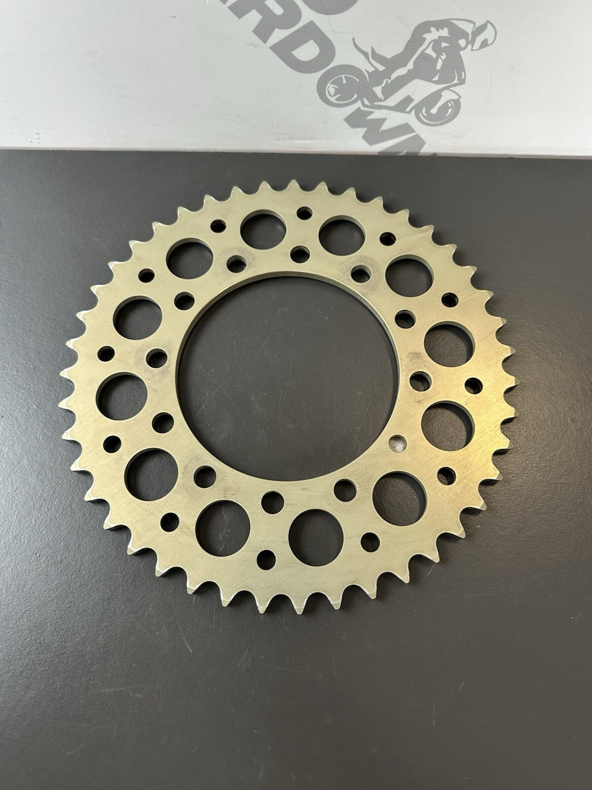 Suzuki GSXR600 525 Rear Renthal Sprocket. Hard Anodised 2011-2017 L1-L7 Renthal