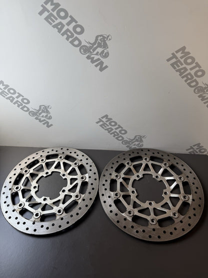 Triumph Street Triple 675R Sunstar Front Brake Discs 675R Front Brake Discs 2010