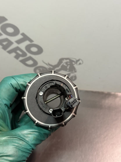 89718271-7e59-4265-a0e8-ef2ccdc6f71f