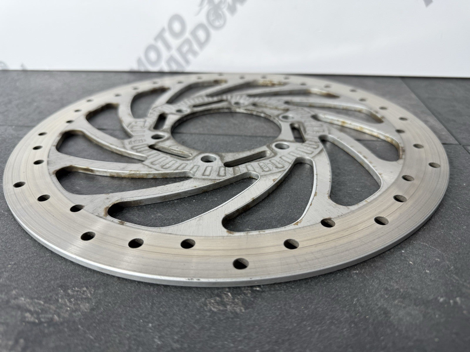 18acae1f-beae-413f-91e1-59e100d6a31e