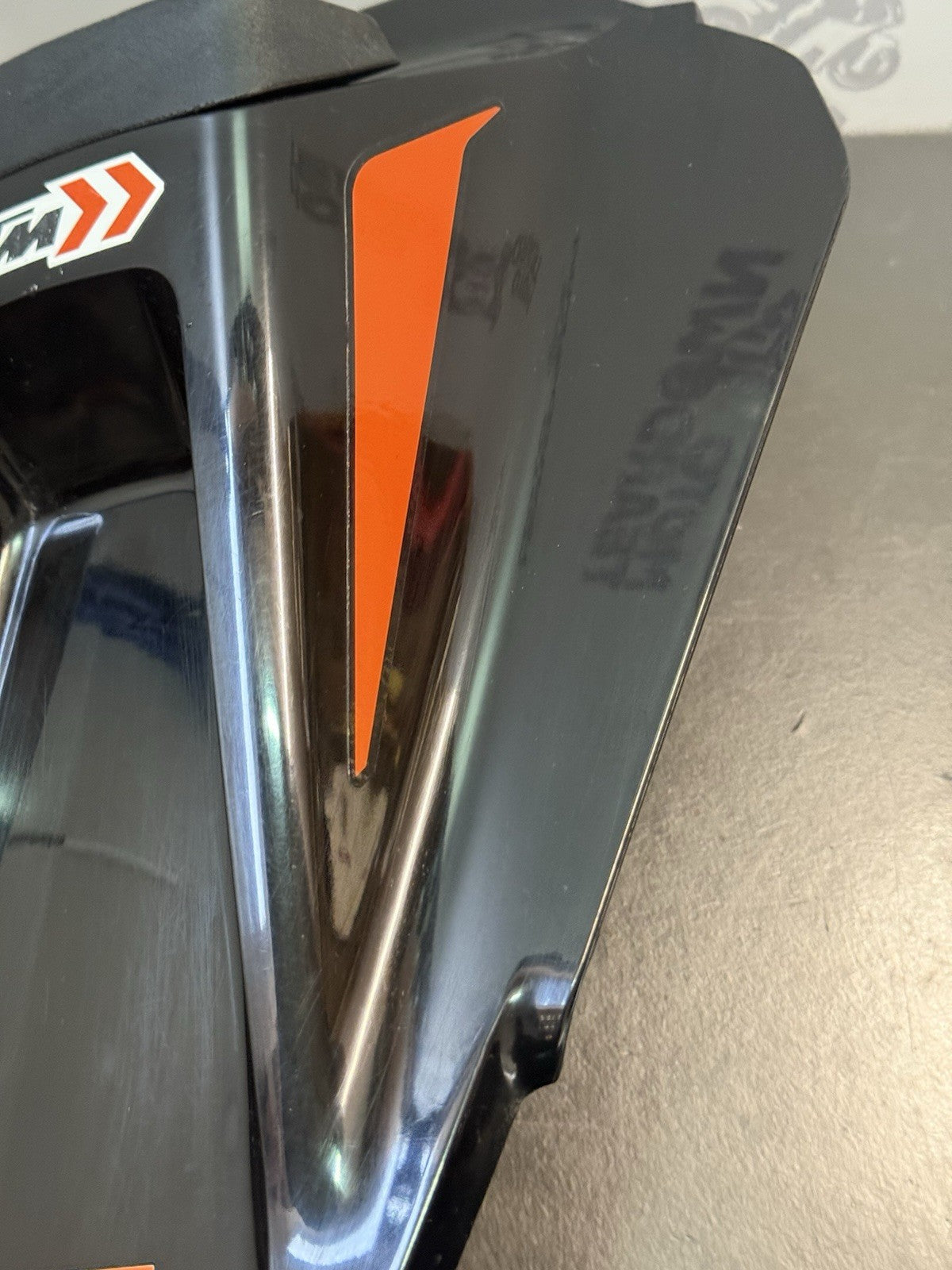 8be7302d-c29b-4d81-b9eb-7c3a18773d26