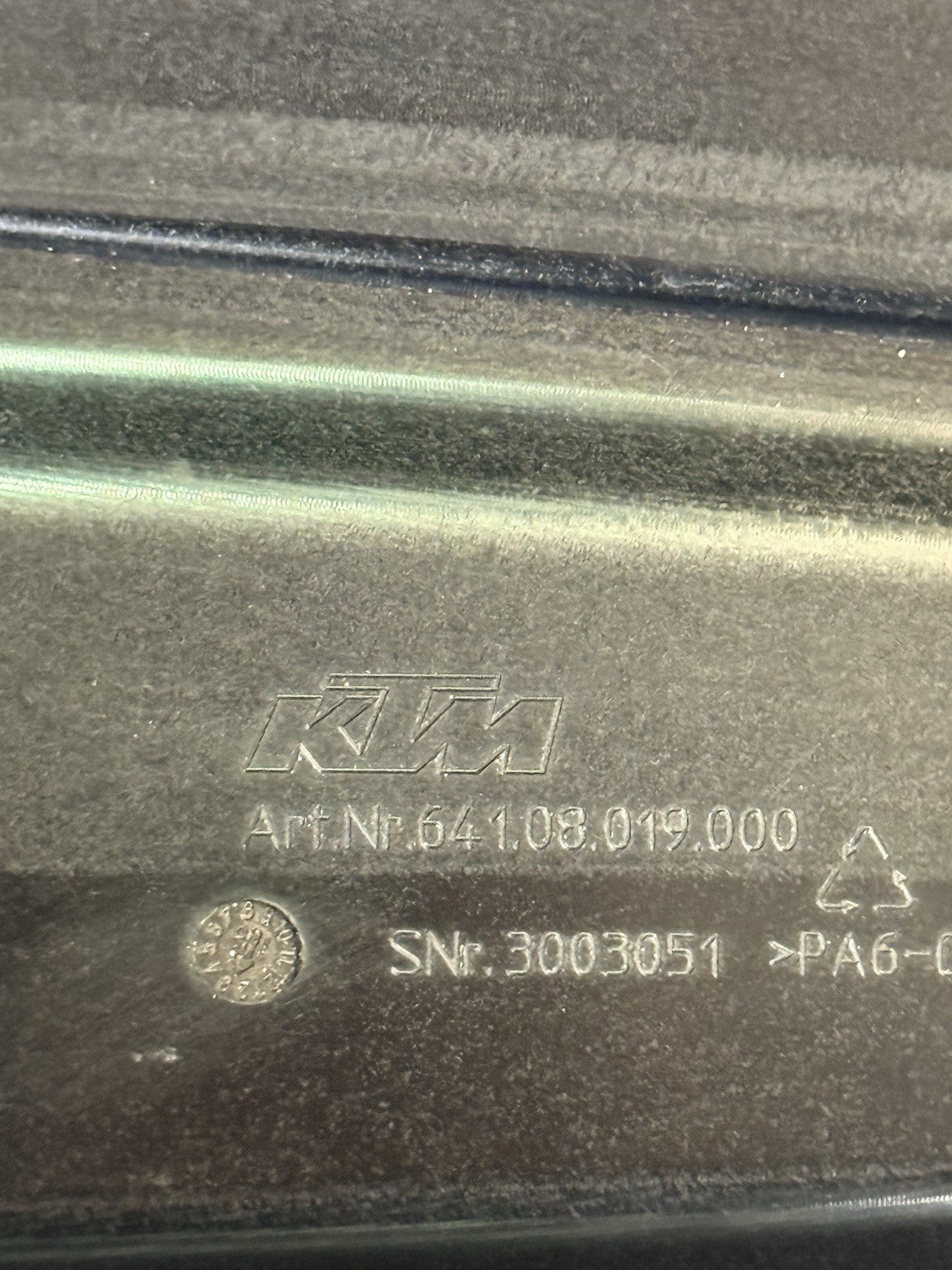 ec882885-7b7e-4349-bd23-117fbe7c6e2a