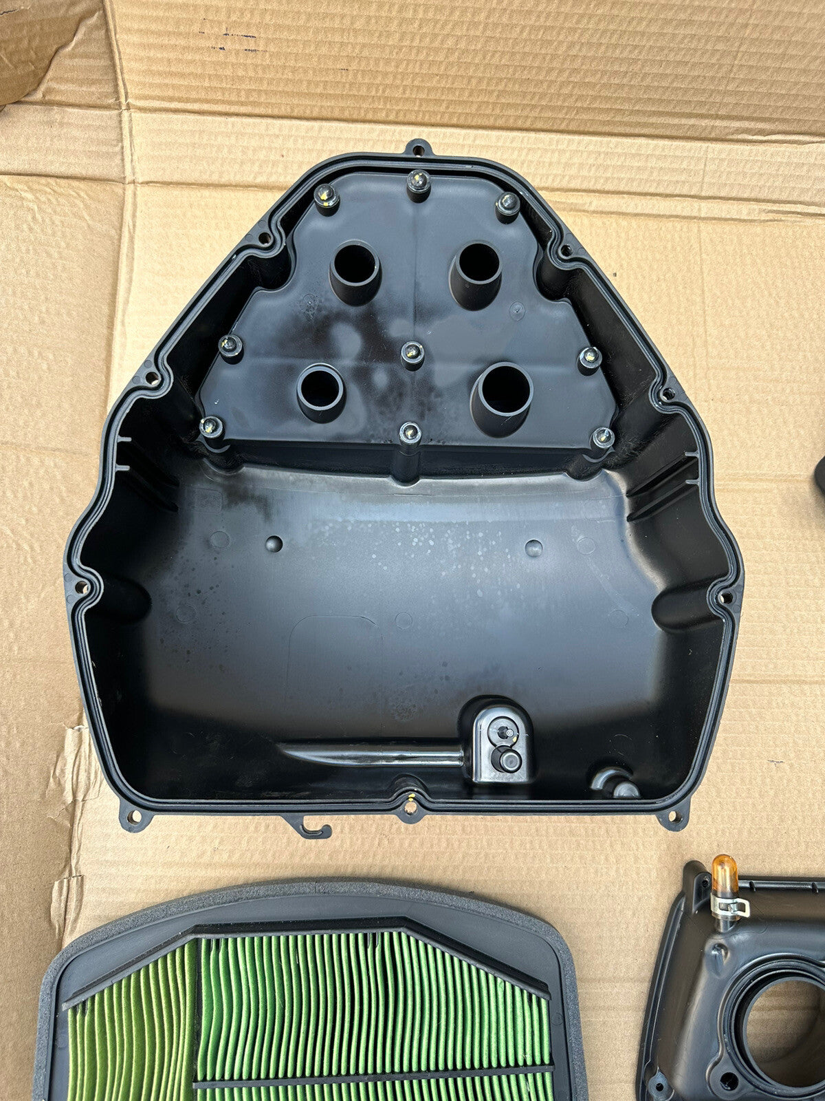 TRIUMPH SPEED TRIPLE 1200 RR 2022 Airbox Triumph Speed Triple 1200 RR Air Box
