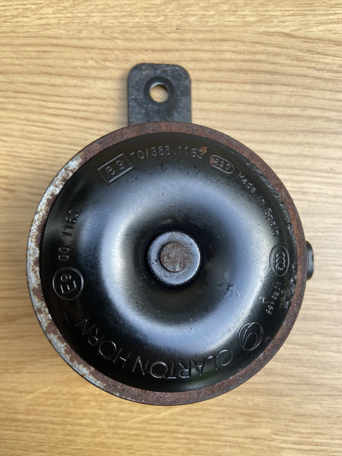 BMW S1000R HORN YEAR 2015 BMW S1000R Horn OEM S1000R Horn OEM 2015-