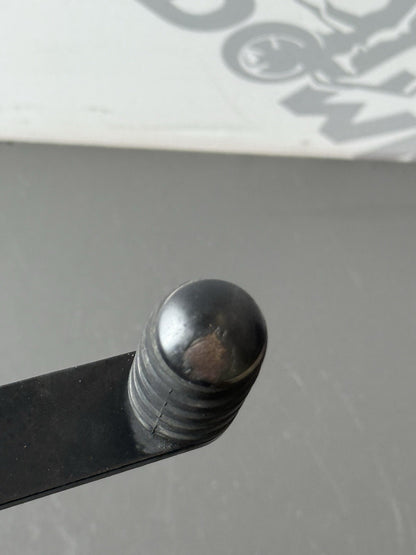 Triumph Trident 660 gear lever and linkage Gear Pedal And Gear Rod 2021-2024 OEM