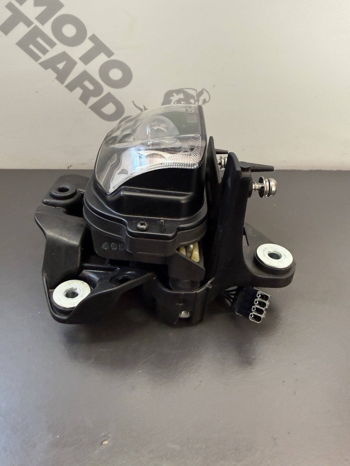 ef0a7edc-04ef-4ba5-befe-76bd3149fc1c