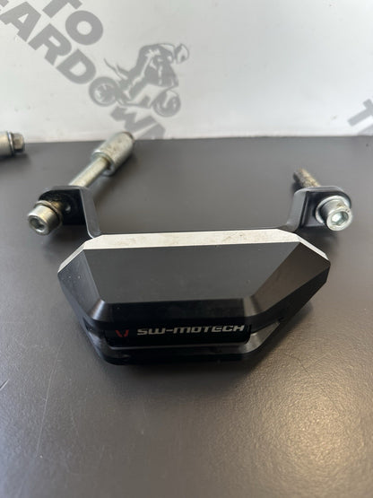 Triumph STREET TRIPLE 675 2007-2011 SW Motech Frame Sliders SW MOTECH GUARDS