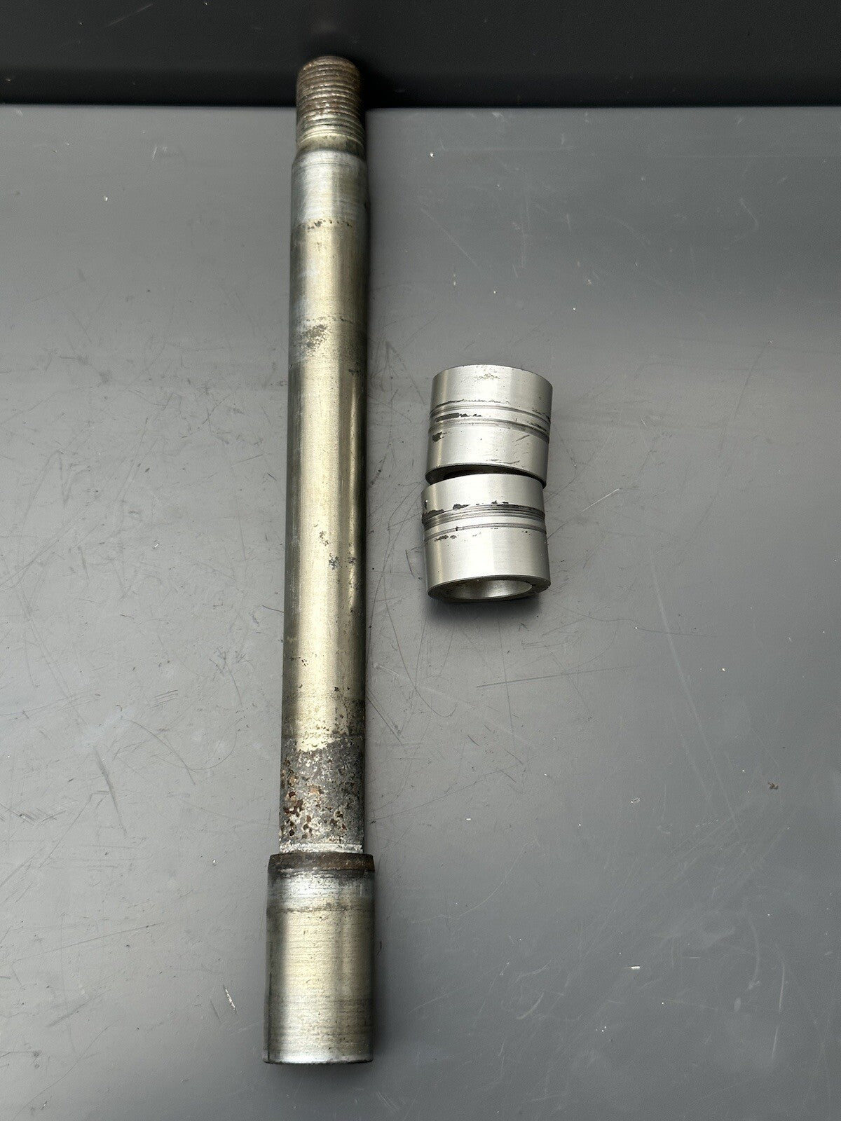 TRIUMPH STREET TRIPLE RS 765 2017-2019 FRONT WHEEL SPINDLE AXLE Front Spindle