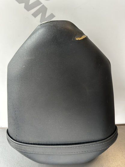 Yamaha MT-07 MT07 Rear pillion passenger seat saddle Genuine OE 2014 - 2017 TORN