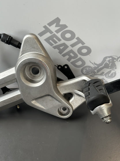 HONDA MSX125 GROM Front Right Footrest FRONT RIGHT HANGER YEAR 2023 Onwards OEM