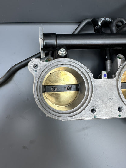 Triumph Speed Triple 1200 RR throttle Bodies Throttle Bodies 2022- 1200RR OEM