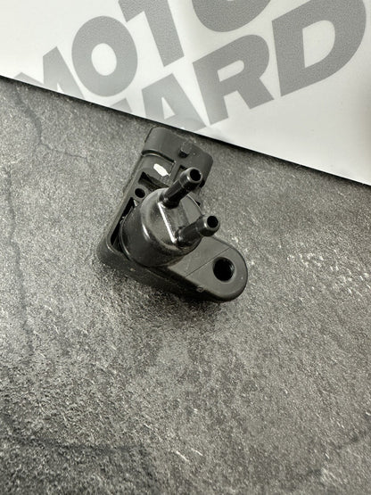 Aprilia Tuono V4 1100 Factory 2020 BOSCH Air Flow Sensor 6889 Miles OEM 2019