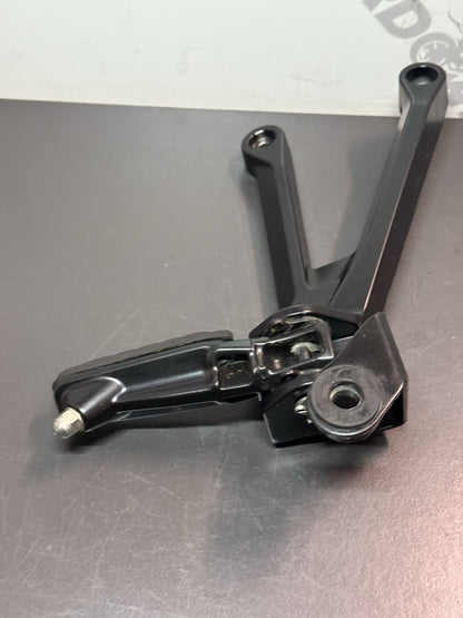 a452444b-230c-439e-bf1e-6c189644c965