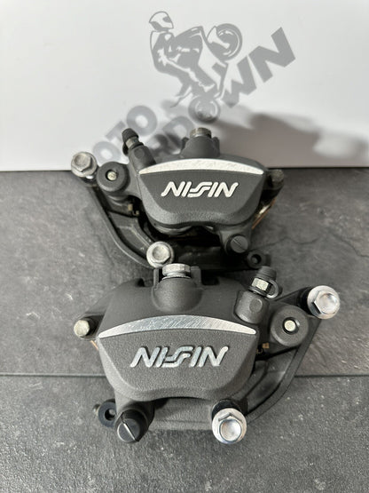 Triumph Trident 660 2022 NISSIN Front Brake Calipers 2962 Miles 2021-2024 OEM
