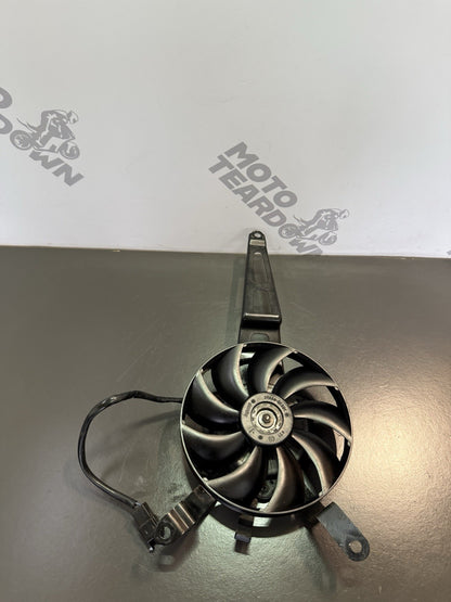 23362738-f4d3-4af6-95a1-9eb8d5e90612