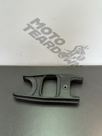 ddde3083-6210-4a53-8c99-cf044c38edb9