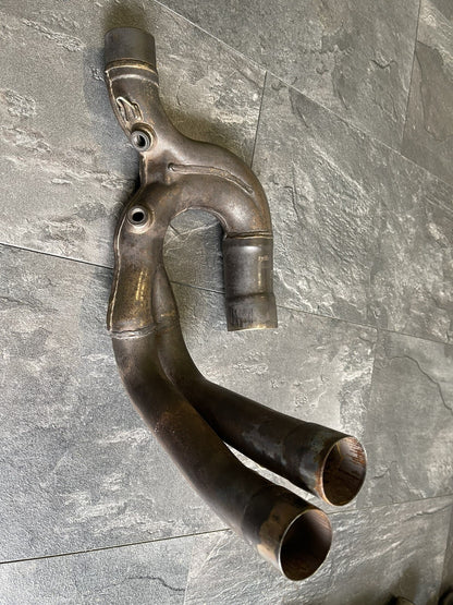 Aprilia Tuono V4 1100 Factory Exhaust Downpipes 2018 OEM 6029 Miles RSV4