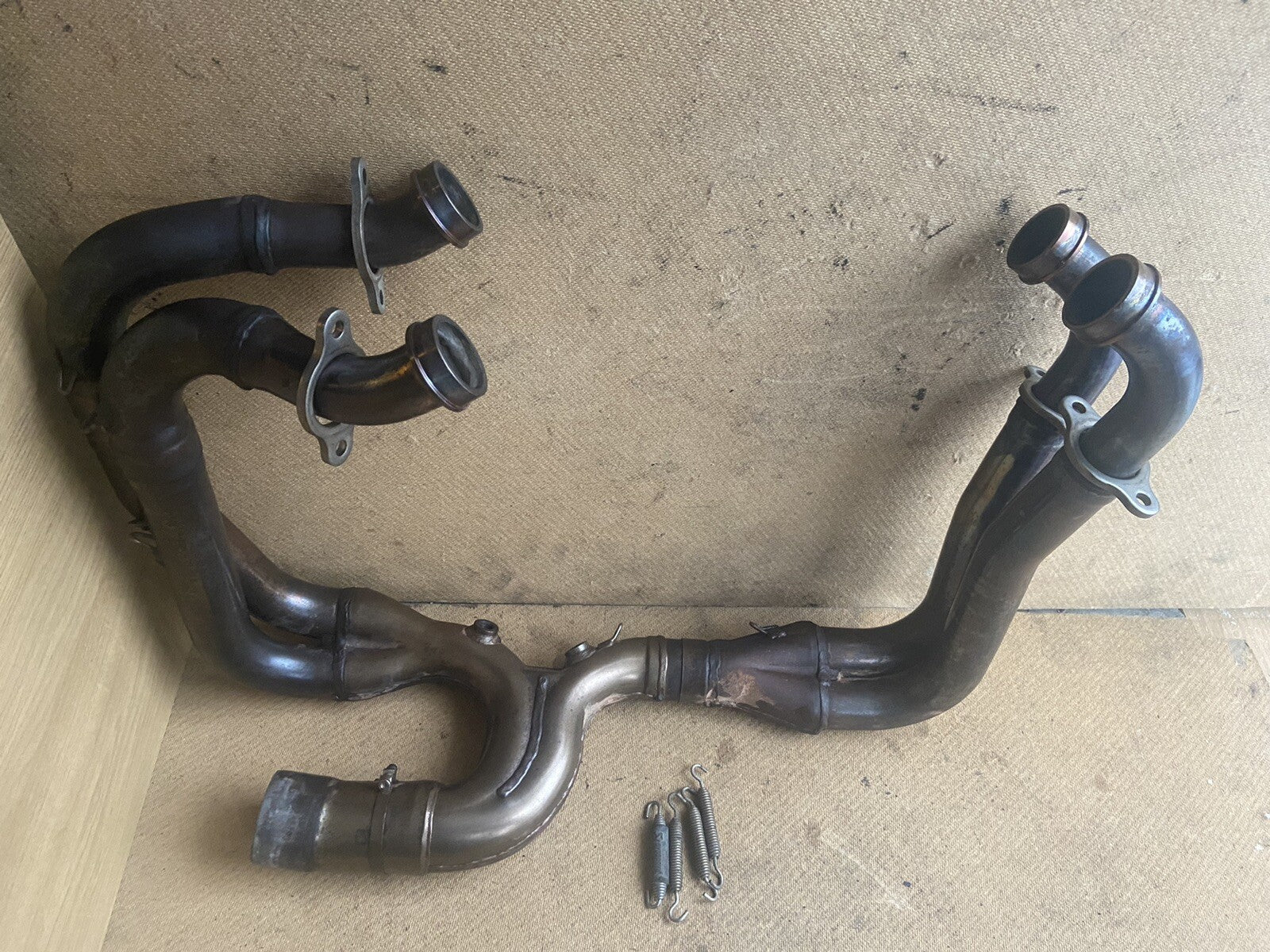 APRILIA TUONO V4 1100 FACTORY HEADERS DOWN PIPES Aprilia Exhaust System OEM 2017