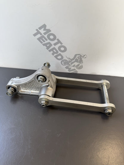 96c436f0-9275-4690-8dbd-01ba4867cc39